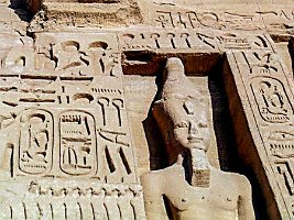 tempio nefertari 4